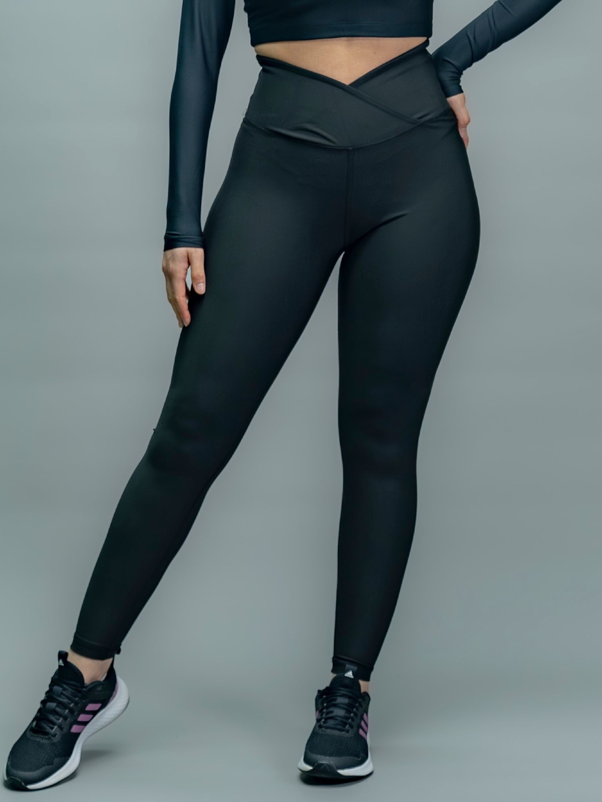 Pantalon Legging V simple Noir -1033- 